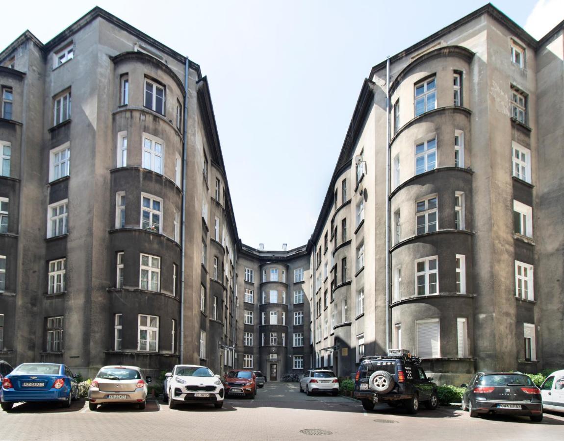 Spacious Apartments Zyblikiewicza Street كراكوفيا المظهر الخارجي الصورة