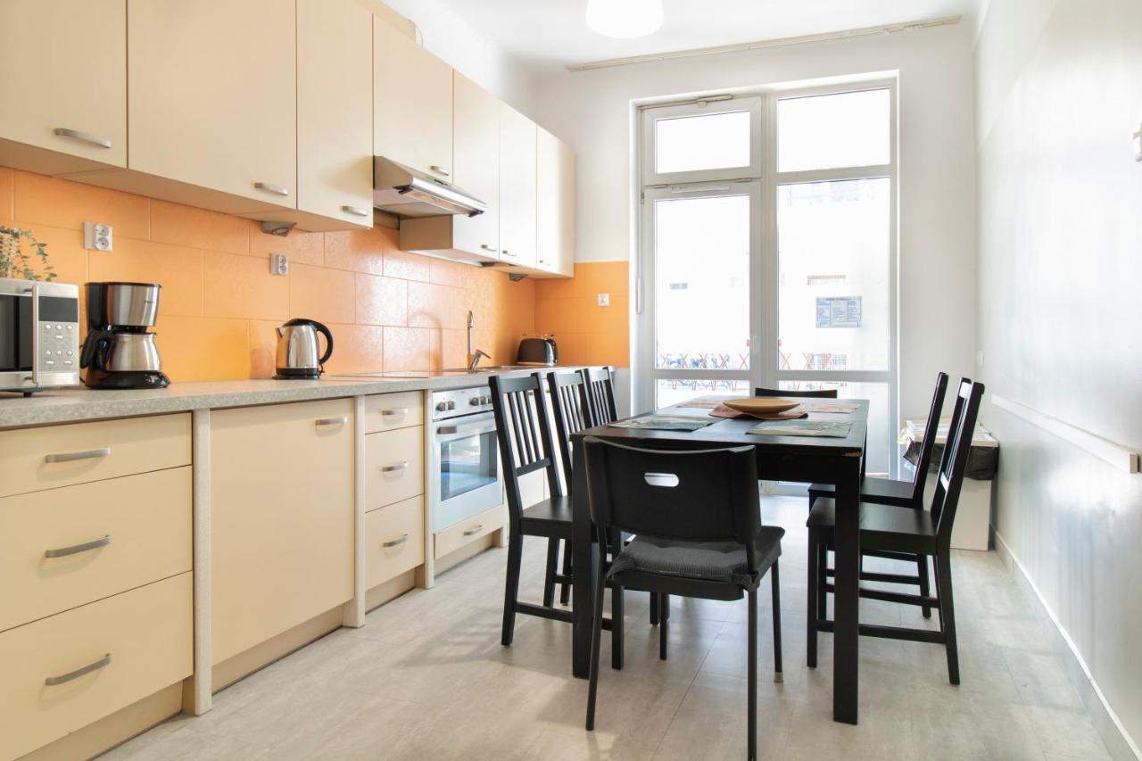 Spacious Apartments Zyblikiewicza Street كراكوفيا المظهر الخارجي الصورة